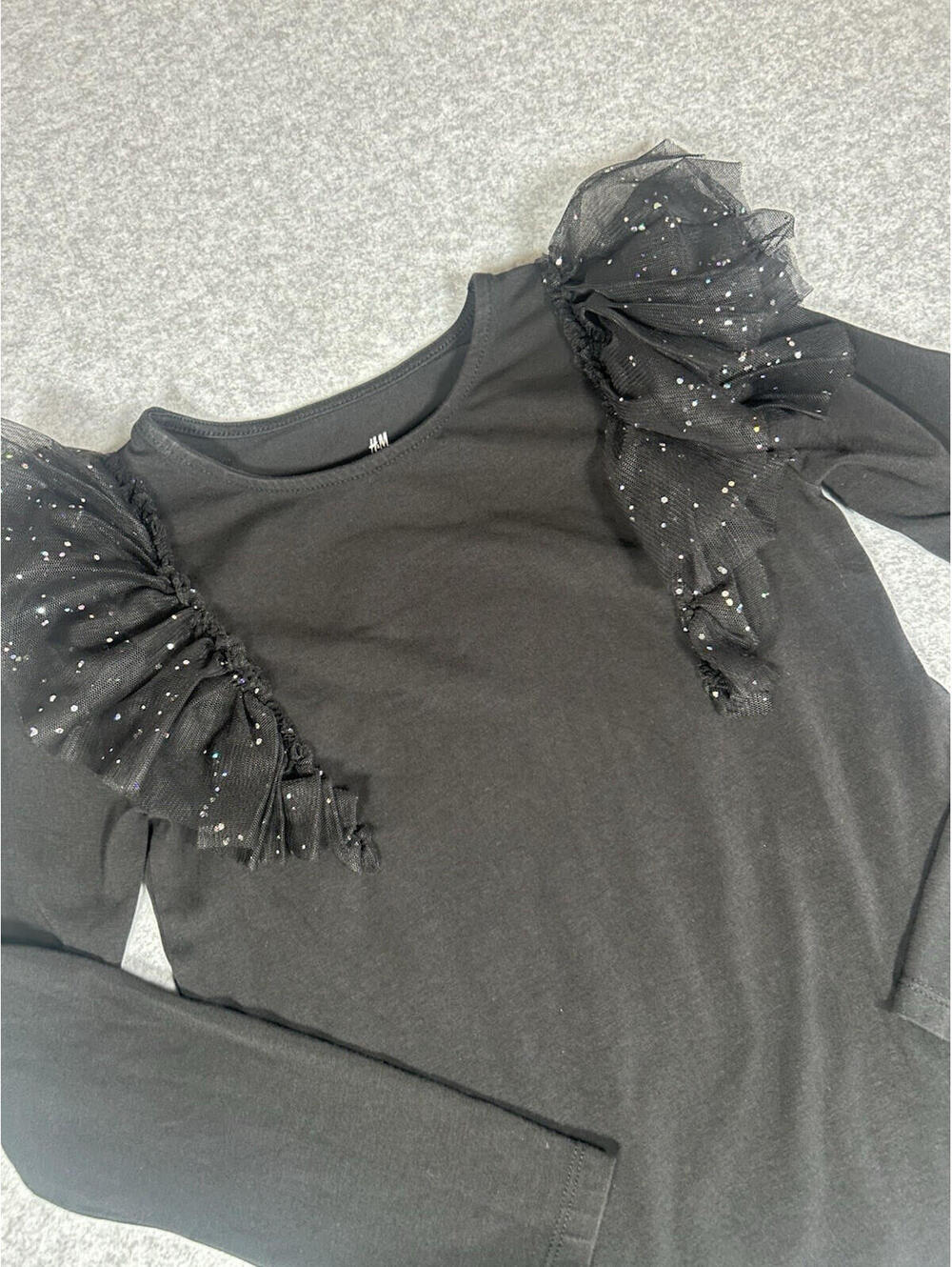 H&M Girls Black Glitter Ruffle Long Sleeve Pullover Top US 8/10
